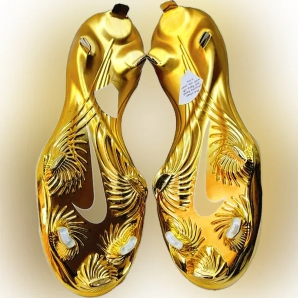 Nike Lunar Vapor Ultrafly Elite 2
Baseball Cleats White AO7946-104 size 14 - Picture 4 of 6